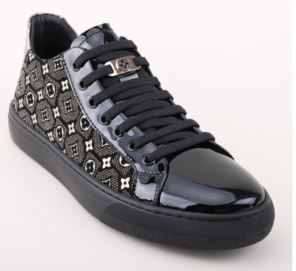 Casual Sneakers, Skate Shoes, Sports Shoes