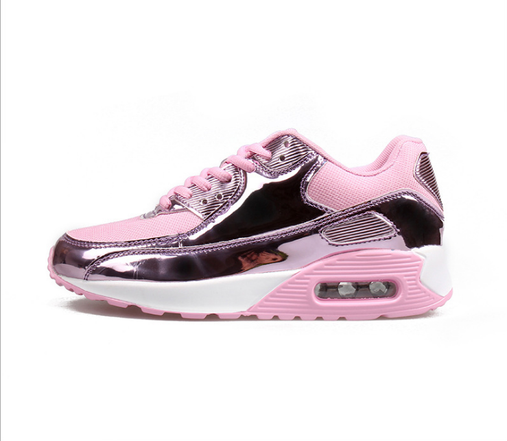 Maison Tee Breeze Runner